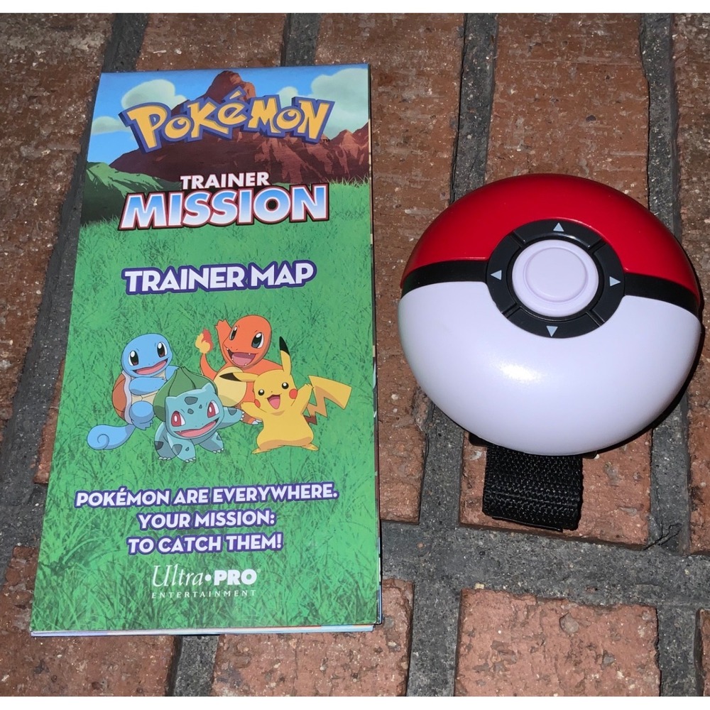 Pokemon Trainer Mission Electronic Game Ultra PRO Poké Ball & Map 10290 2022